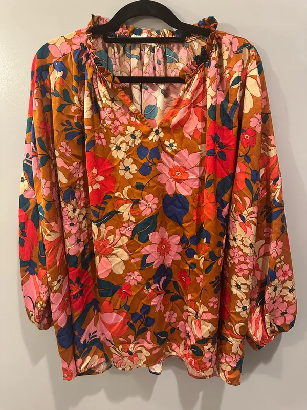 Entro Ruffle Collar Floral Long Sleeve Blouse - Image 4