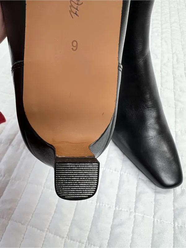 Madewell The Dimes Chelsea Boot Leather in Black Size 9 - Image 11