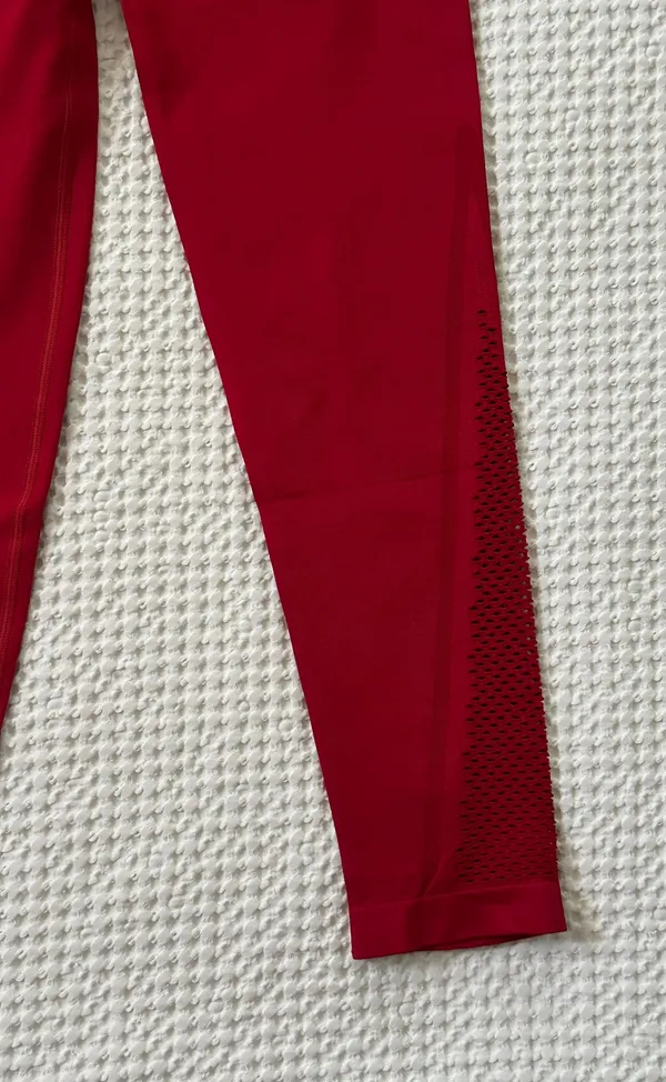 Senita Athletics Beyond Seamless 7/8 Capris - Image 3