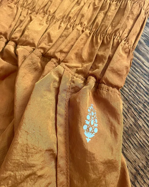 high waisted orange shorts - Image 2