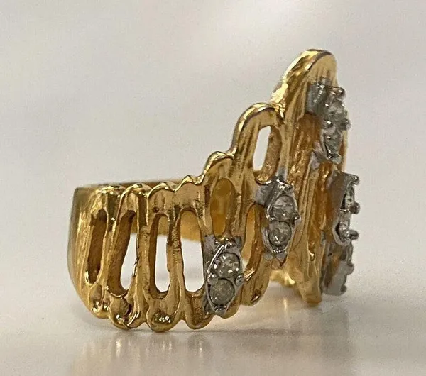 Vintage Tiara Or Crown Shape Ring Gold Plated Size 7 - Image 3