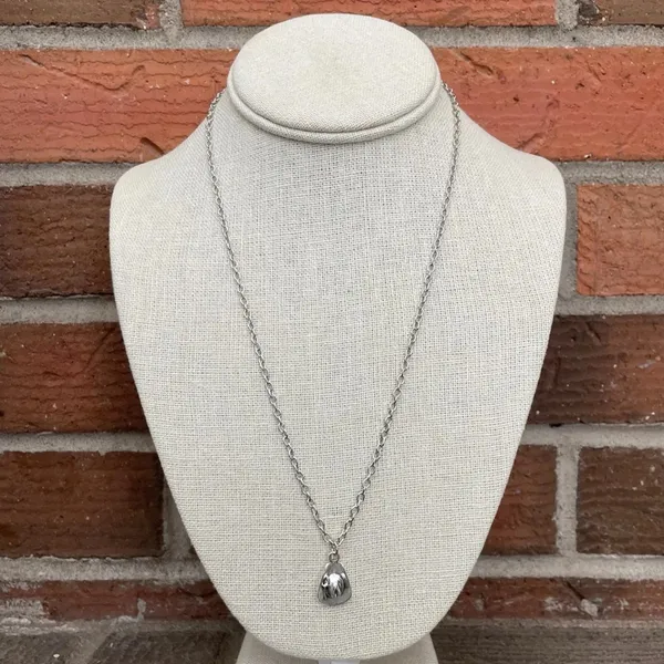 Ace of Spades Necklace Set with Spaced Navajo Style Pearls - Image 4