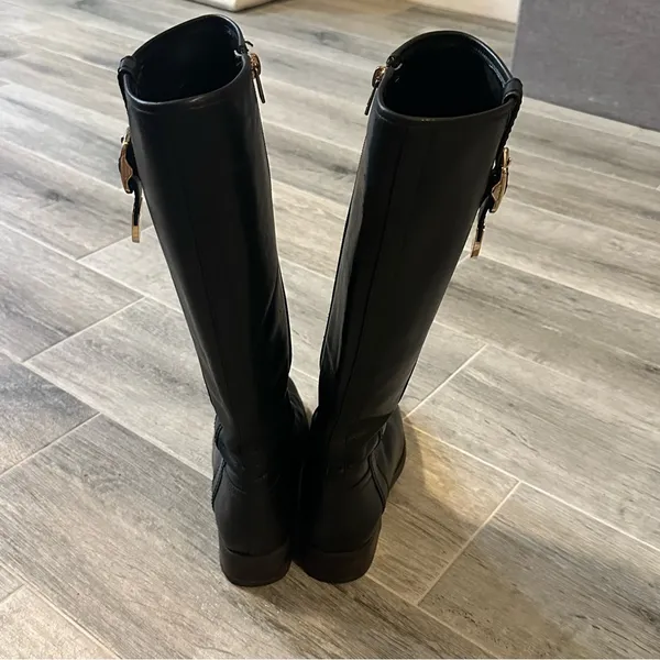 Coach Easton Black Calf Leather Gold Logo Women'S Size 6 Tall Boots Shoes - Image 4