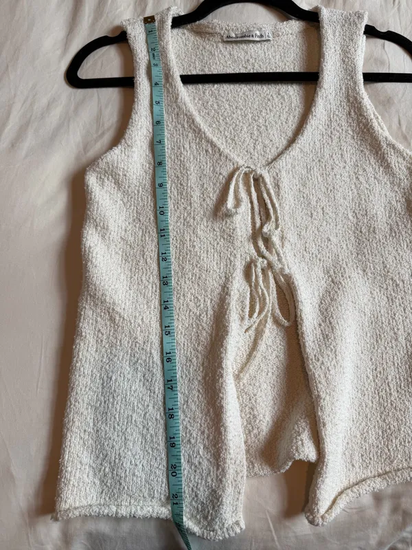 Abercrombie & Fitch Tie-Front Textured Vest - Image 8