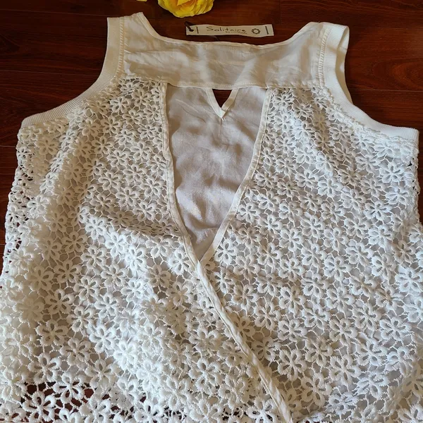 Solitaire White Lace Tank Top Medium - Image 8