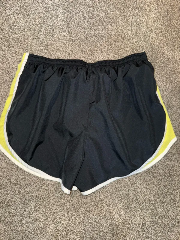 Nike Dri-FIT Women's Lined Running Shorts Black and Yellow - Image 3