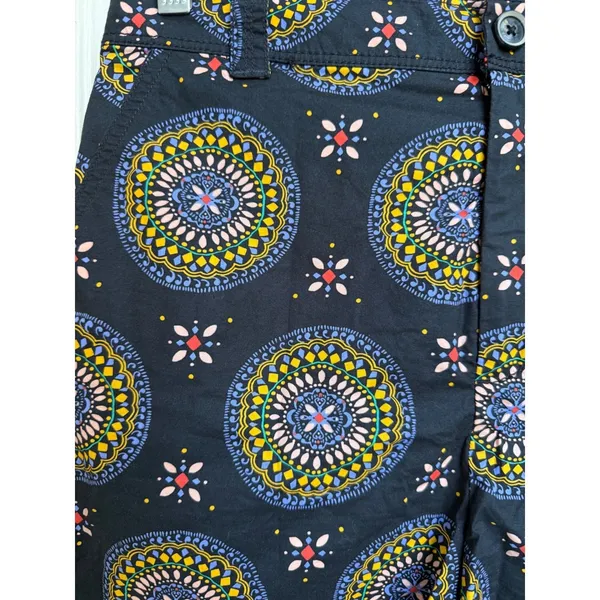 Maeve Anthropologie Black Medallion Print Chino‎ Shorts Size 2 High Rise - Image 5