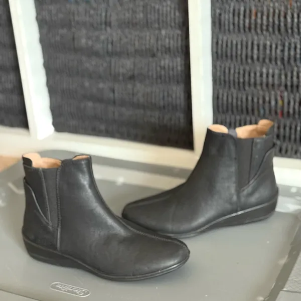 Life Stride Black Ankle Boots - Image 2
