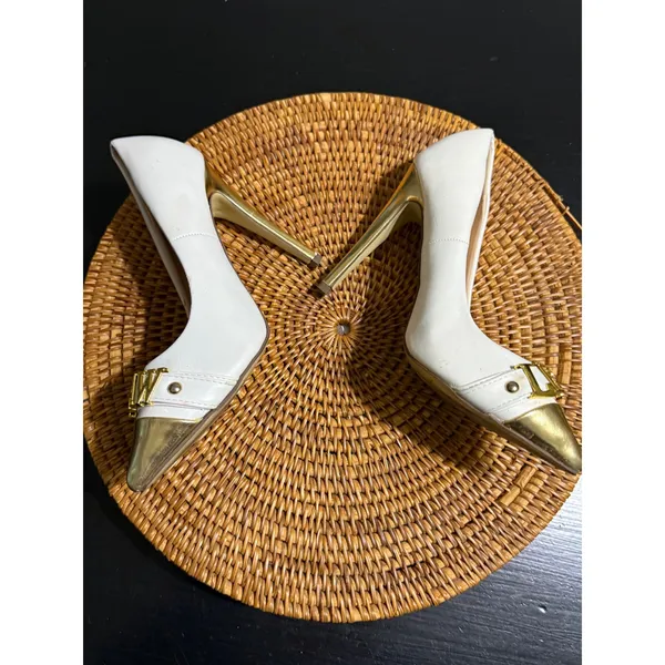 Liliana White Gold Flawless Flawless Lettering Pointed Toe Stiletto Pumps Heels - Image 6