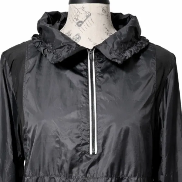 Fabletics Ziva Quarter Zip Windbreaker Jacket Kangaroo Pocket Black Sz M💛 - Image 3