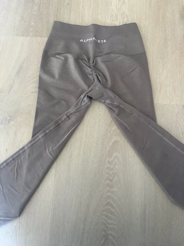 Alphalete Amplify Leggings - Image 4