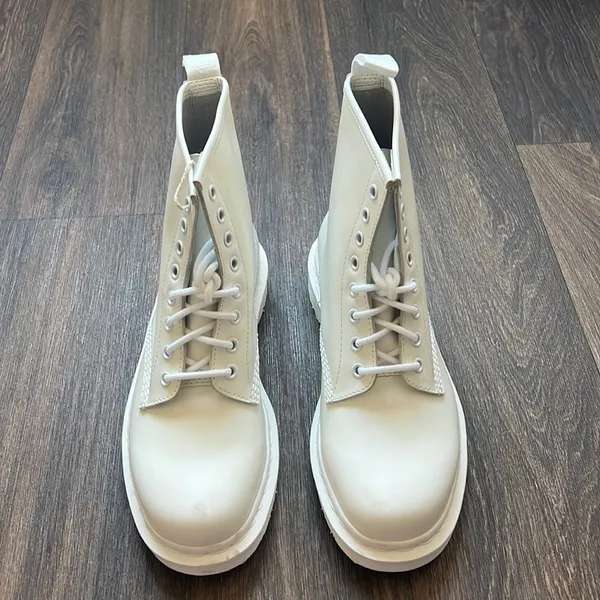 Dr. Martens 1460 MONO SMOOTH LEATHER LACE UP BOOTS - Image 3