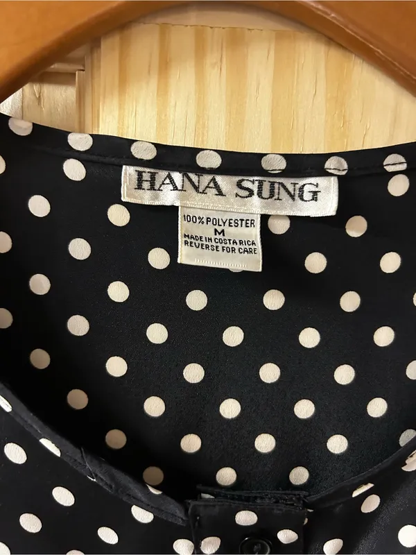 VTG Hana Sung Black & White Polka Dot Sleeveless Top - Image 2
