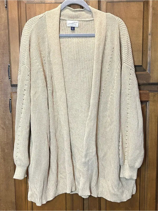 Universal Threads 🌸 Tan Ivory Heather
Medium Knit Open Front Slouchy Side Seam Poc - Image 4