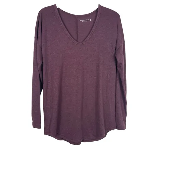 Abercrombie Fitch Soft A&F Cozy Plum V Neck Long Sleeve Tee Relaxed Top M - Image 3