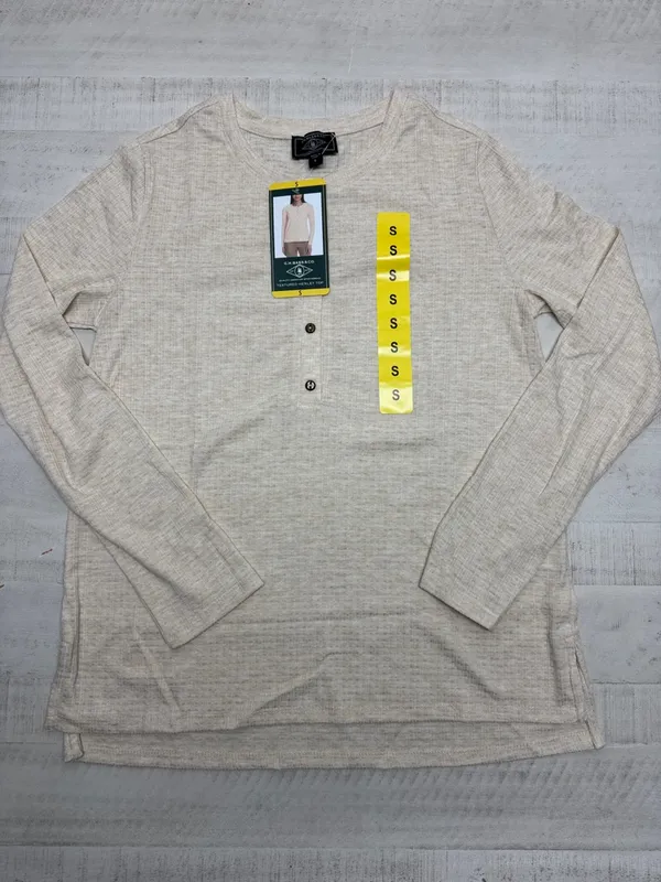 G.H. Bass & Co. Ladies' Size small Long-Sleeve Henley Top - Image 3