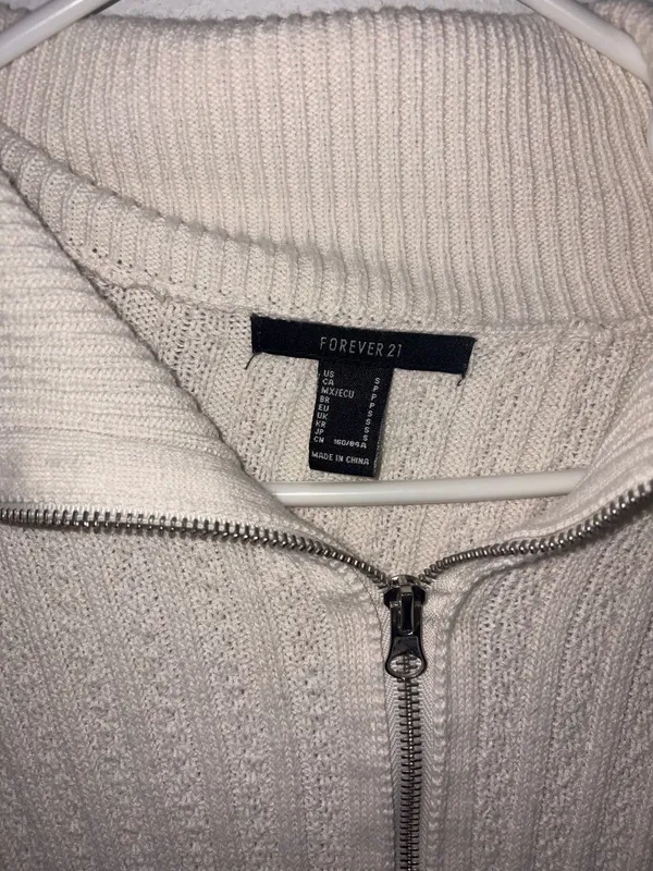 Forever 21 Sweater - Image 2