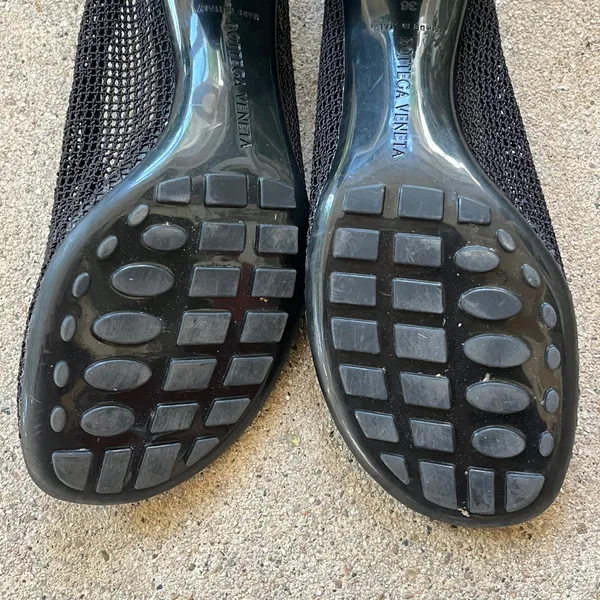 Bottega Veneta ATOMIC Net Heel Pump EUC 36 - Image 10