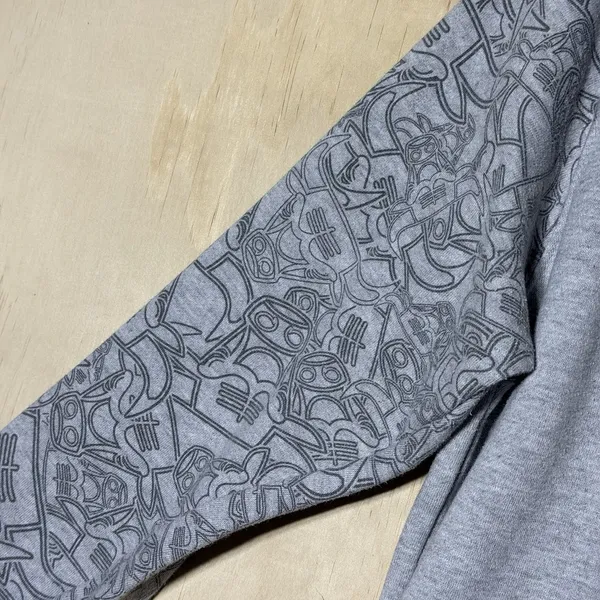 Vintage Chicago Bulls NBA‎ Woman's Medium Crewneck Sweatshirt Gray Black Graphic - Image 4