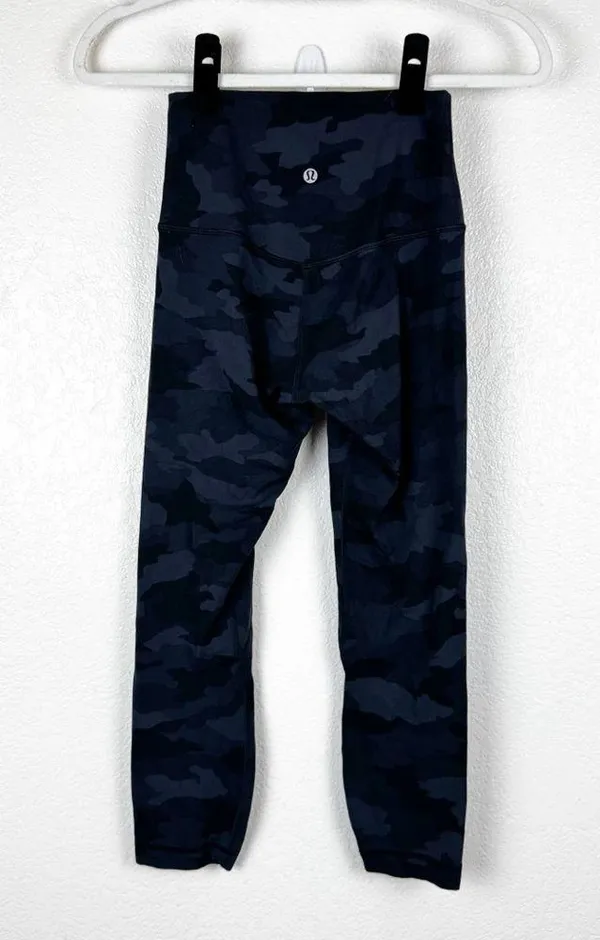Lululemon Align Nulu Crop 23" Incognito Camo Multi Grey Size 4 - Image 3