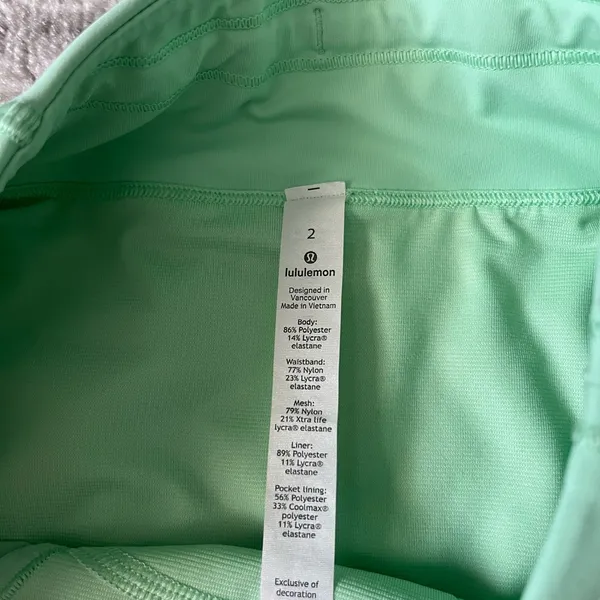 Lululemon Attack The Track Short *4" - Image 3