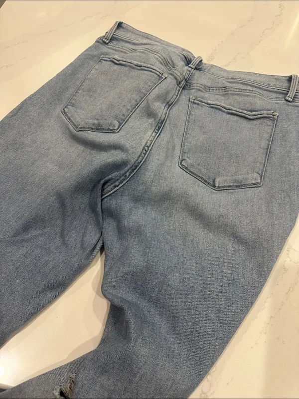 Abercrombie & Fitch The Super Skinny Ankle High Rise size 12 / 31 distressed - Image 6