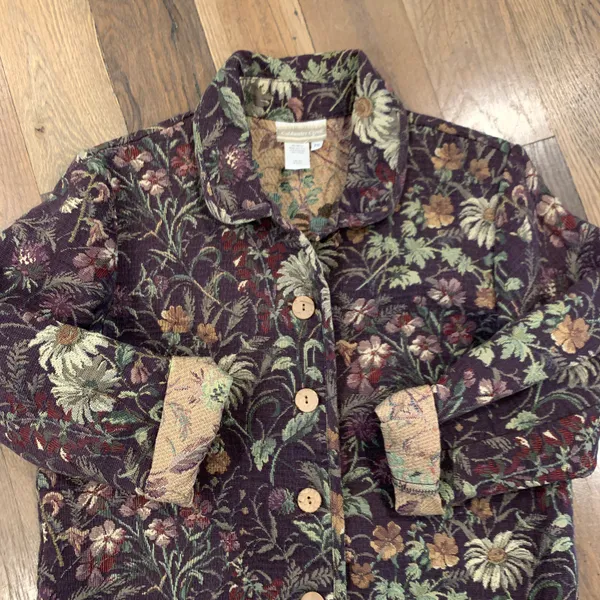 Purple Floral Blazer Size Petite Small - Image 6