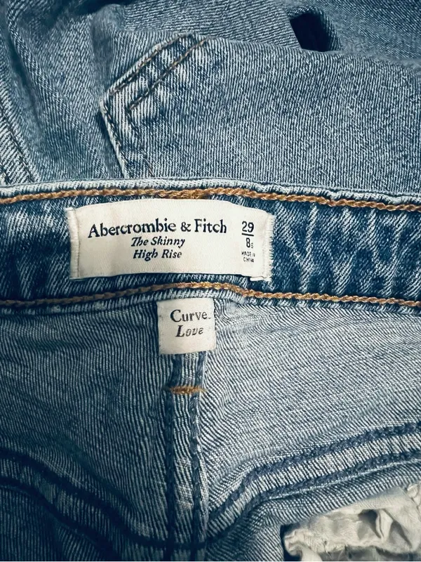 Abercrombie & Fitch Women's Skinny High Rise Curve Love - Image 3