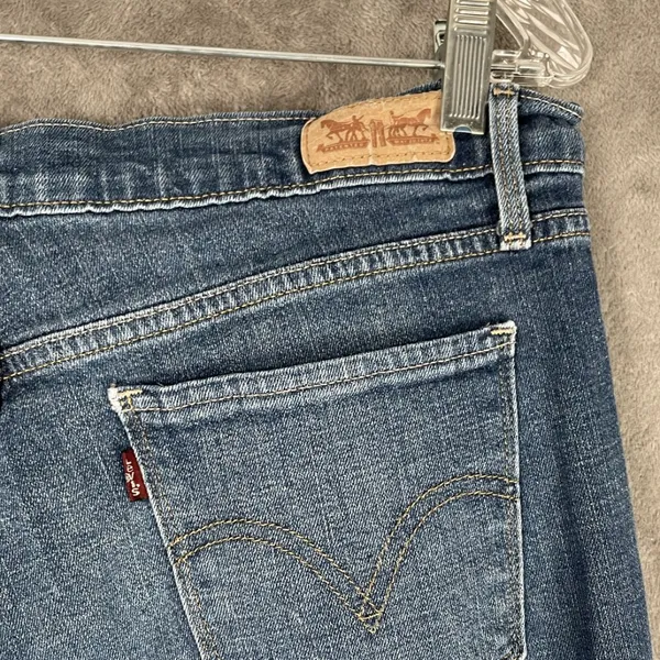 Levi's 515 Bootcut Jeans Women's 8 W30 L27 Blue Denim Flared Coastal Cowgirl Y2K - Image 8