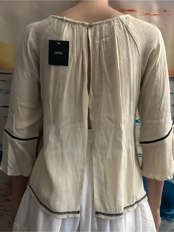 Intu Boho Crochet Yoke Cream Women's Blouse Top SM NWT - Image 2