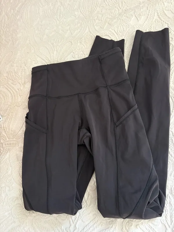 Lululemon Wunder Train High-Rise 28" Leggings - Image 4