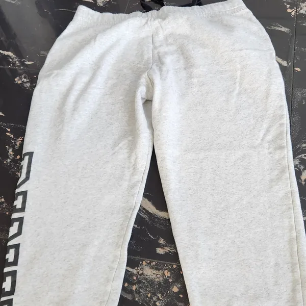 PINK Victoria's Secret Retired Skinny Joggers Size L - Image 4