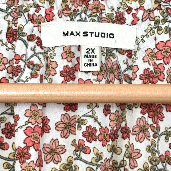 💥 Max Studio White & Pink Floral Flutter Sleeve Top - Image 4