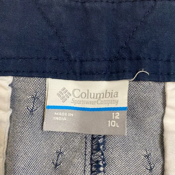 Columbia Gray Patterned Women's Shorts - Image 3