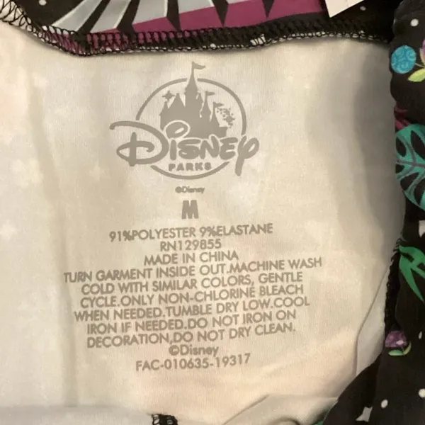 NWT Disney Parks World Icons Epcot Animal and Magic Kingdom Leggings M - Image 4
