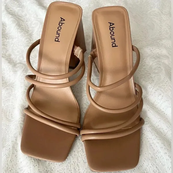 Abound Austyn Tubular Strappy Block Heeled Sandal Tan Mocha Size 9 NEW - Image 2