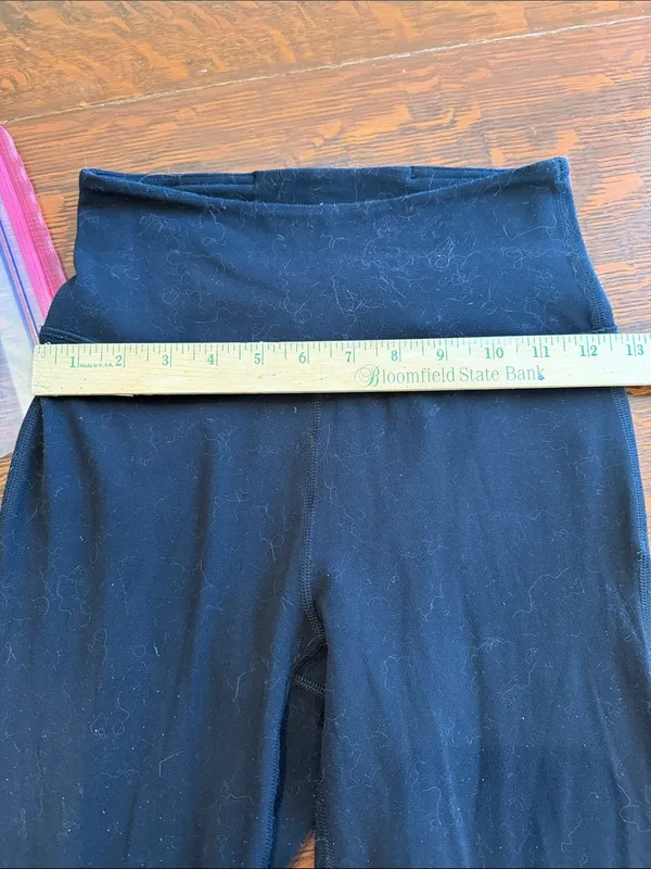 Lululemon High-Waist Black Flare Yoga Pants size 4 - Image 6