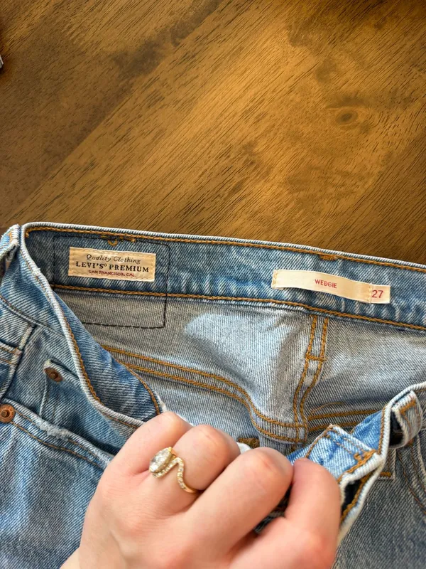 Levi’s Wedgie Jeans - Image 2