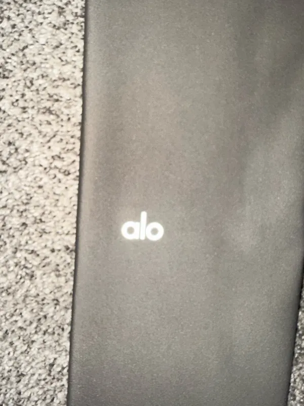 Alo Yoga 7/8 High-Waist Airlift Legging in Olive Brach - Image 5