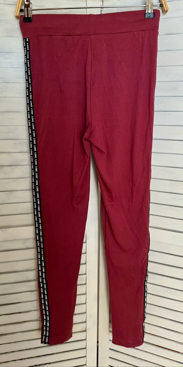 Red Jogging Outfit, L/XL Size L - Image 5