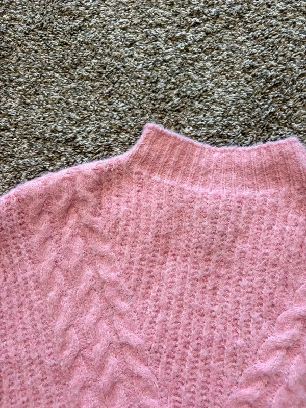 Universal Threads Light Pink Universal Thread Sweater - Image 4