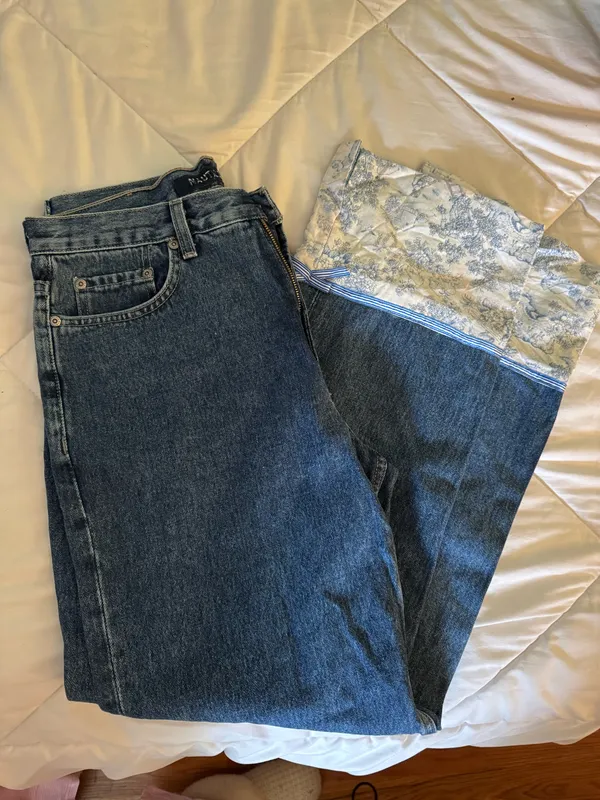 Jeans - Image 2