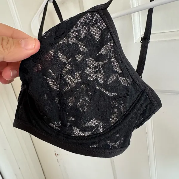 Free People Petra black lace underwire bra size‎ 32B - Image 2