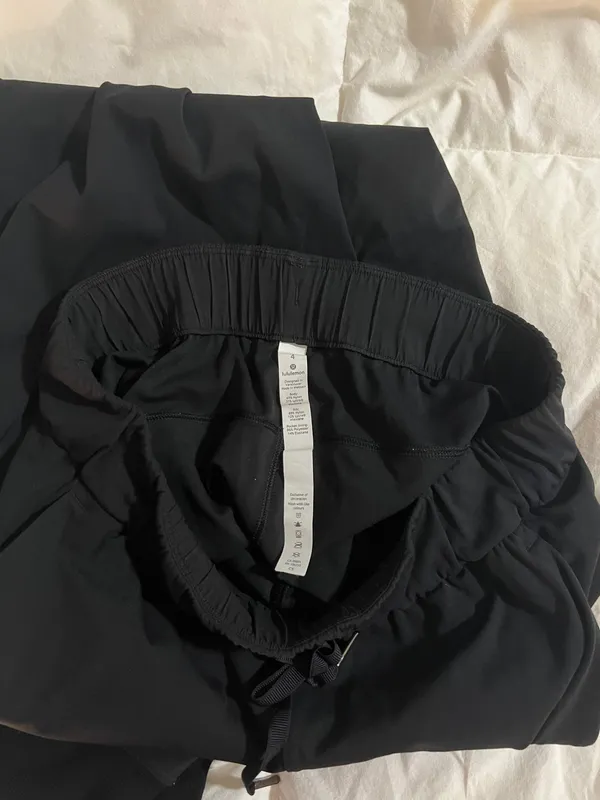 Joggers - Image 3
