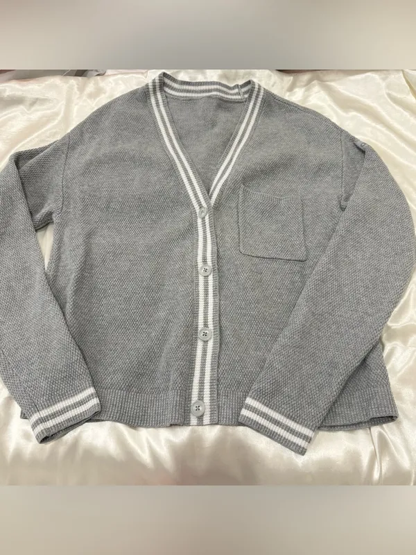 Alo Yoga Tennis Club Cardigan Sweater XS Gray Varsity Preppy Athleisure Chic - Image 9