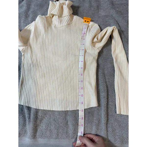 NWT Zara Cream White Ribbed Cropped Long Sleeve Turtleneck Top‎ Size Small - Image 6