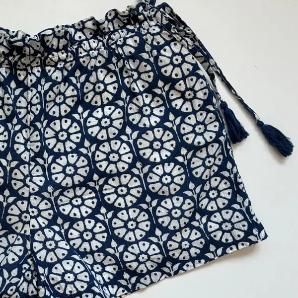 Roller Rabbit for Target Navy Blue Floral Cotton‎ Tassel Shorts Womens Medium - Image 11