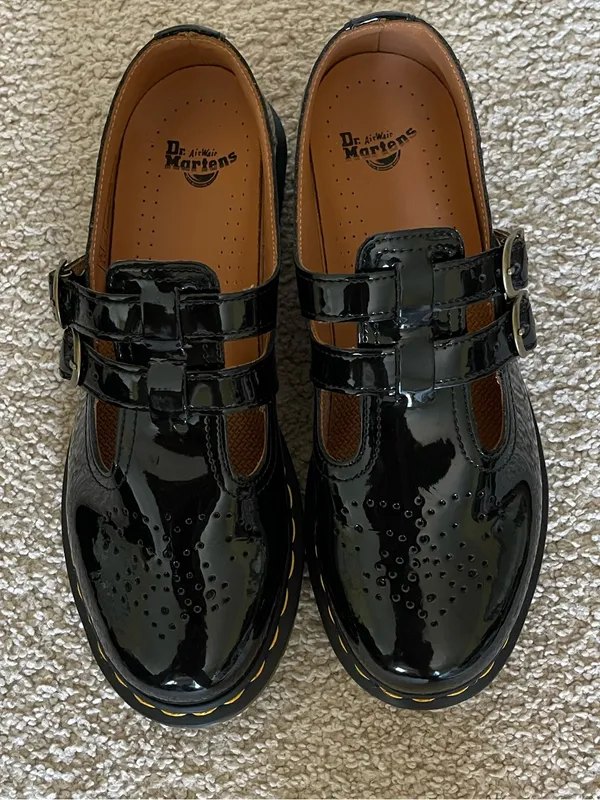 DR. MARTENS 8065 Black Patent Leather Mary Jane Double Strap Buckle Shoes Size 9 - Image 4