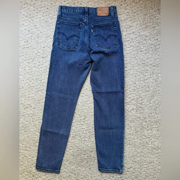 LEVI’S Denim Wedgie Blue Jeans Size 26 - Image 3