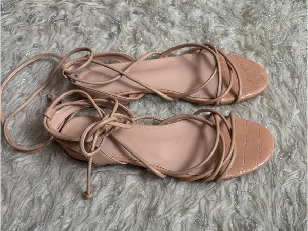 Ermonn Women's Tan/Pink Lace-Up Strappy‎ Flat Sandal Size 7.5 - Image 2